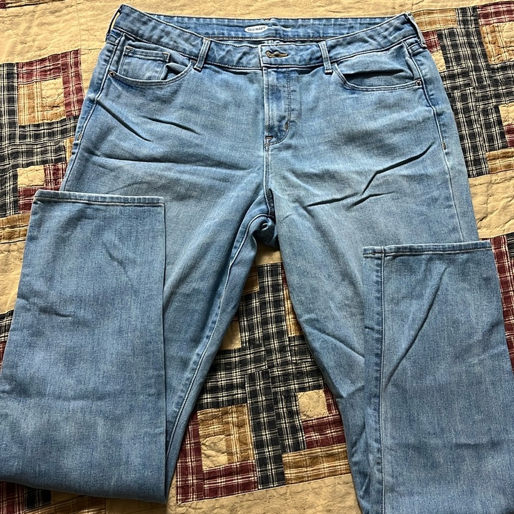 Old Navy Power Straight Jean